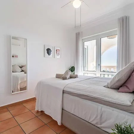Semesterbostad 87-townhouse With Stunning Views,