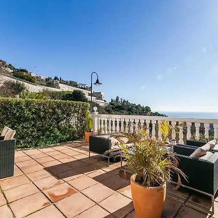 87-townhouse With Stunning Views, Semesterbostad