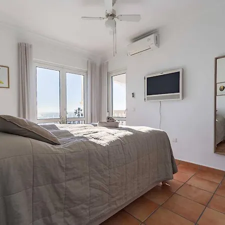 Hébergement de vacances 87-townhouse With Stunning Views, Mijas